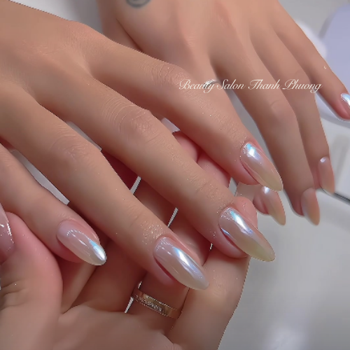 Nail tráng gương ngọc trai