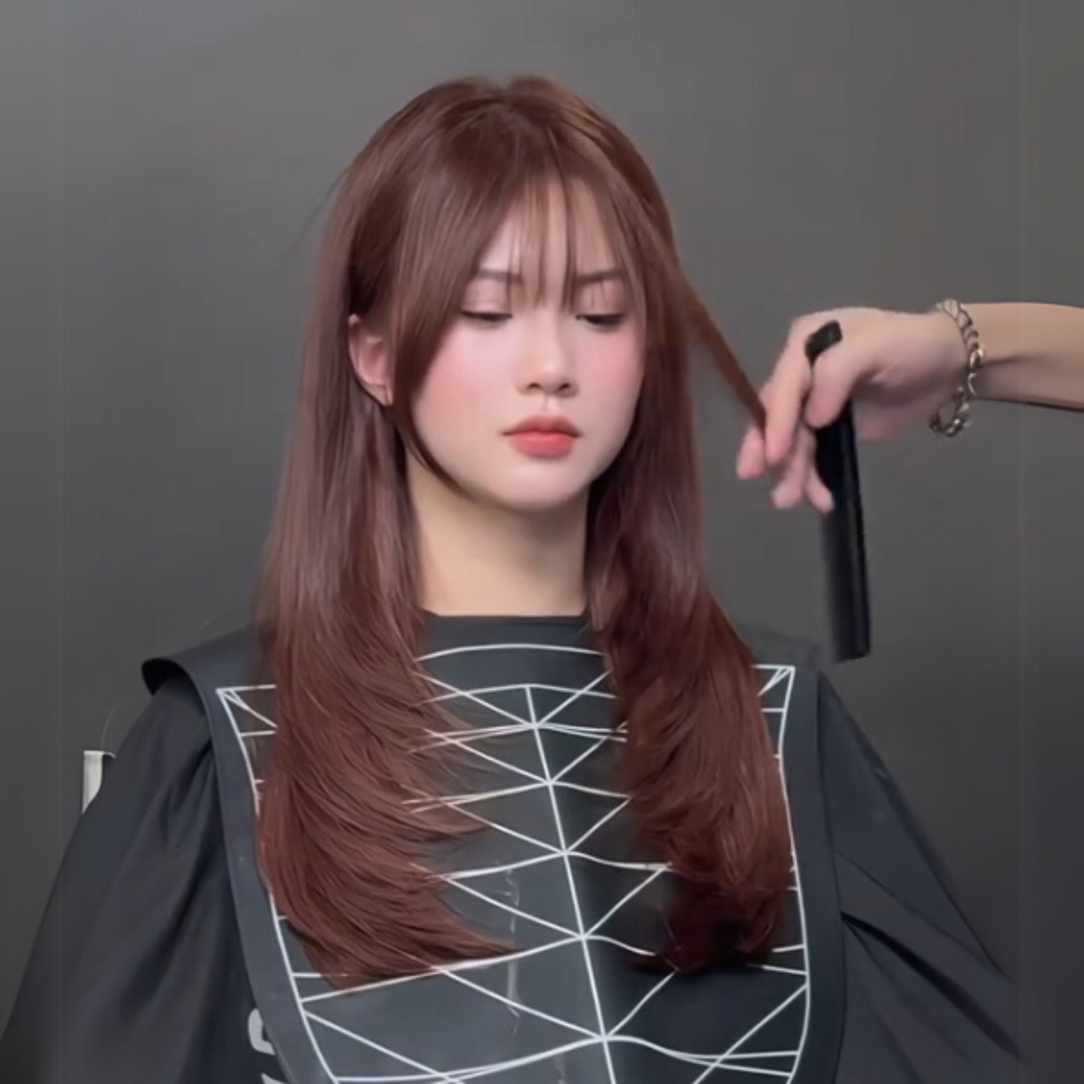 Nhuộm tóc nâu 